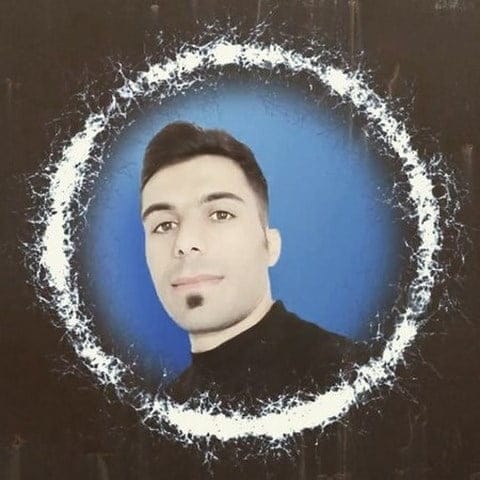 دانلود آهنگ همه دنیا یه طرف خنده یارم یه طرف