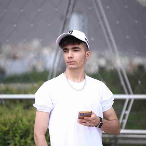 دانلود آهنگ خواب و خیالم حرام بیه