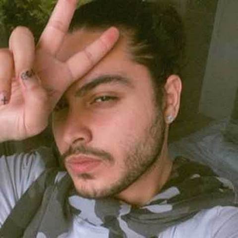 دانلود آهنگ با اون دوستات که عمرا بمونن یه روز بات