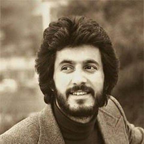 دانلود آهنگ خیلی غریبی واسه من از چه شبی جدا شدی