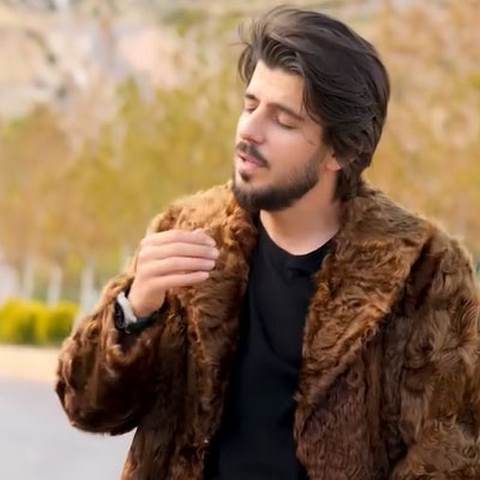 دانلود آهنگ شهر غارت زده بودم