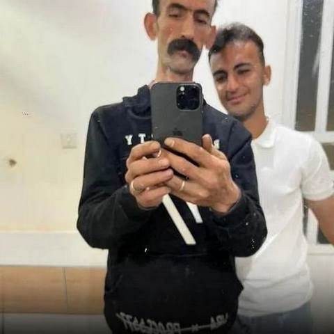 دانلود آهنگ وی مجتبی قطعش کن زنی بگیر زشتم باشه