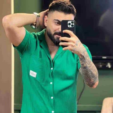 دانلود آهنگ یا خود زنی میکنم یا خود خوری