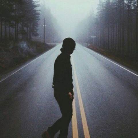 دانلود آهنگ میخوام چند روزی از چشم تموم شهر پنهون شم
