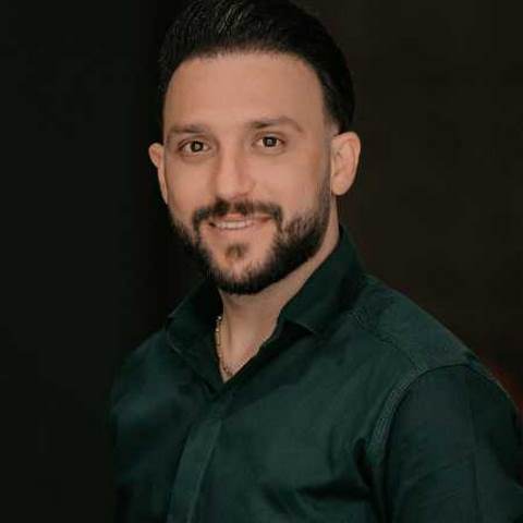دانلود آهنگ مادر دلم گرفته خنده هاتو قربون
