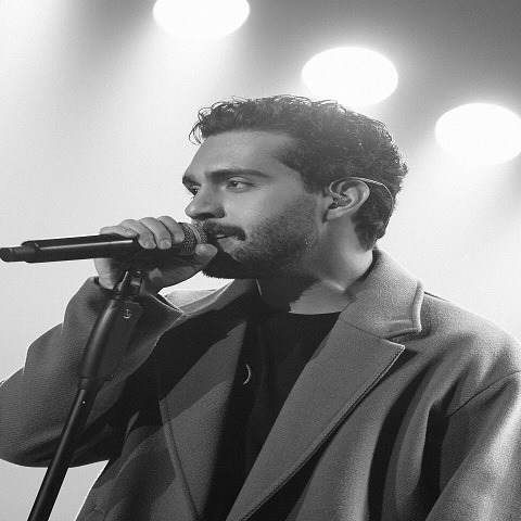 دانلود آهنگ گیجم گمم به پای خودم میپیچم