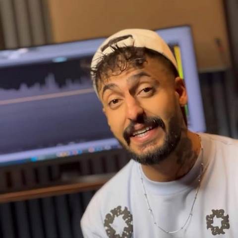 دانلود ریمیکس من غیرتیم روت