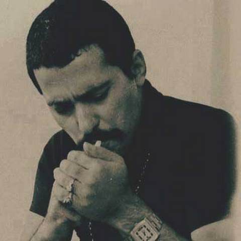 دانلود آهنگ شب با تابوت سیاه نشست توی چشماش