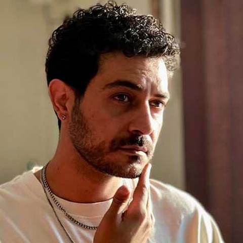دانلود آهنگ حسین پارسا بگو زنده باد آزادی