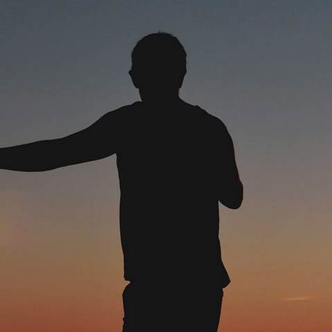 دانلود آهنگ میدونم اونی نبودم که تو آرزوشو کردی