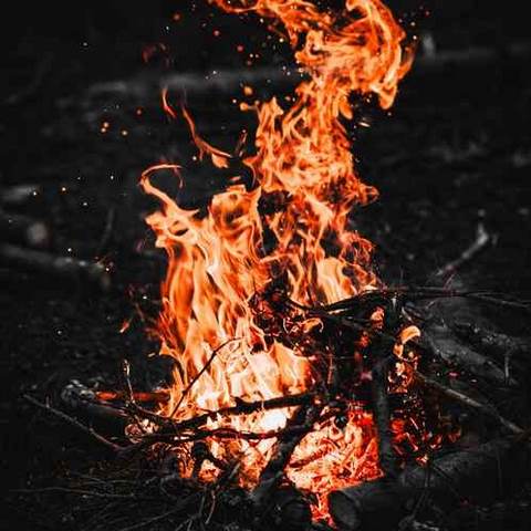 دانلود آهنگ همه میدونن تی ام بمبه